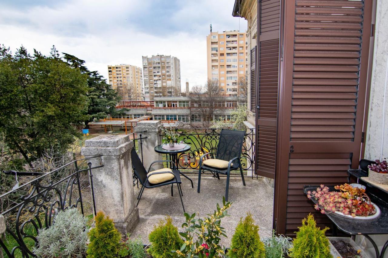 Apartment Ana Pula Exterior photo